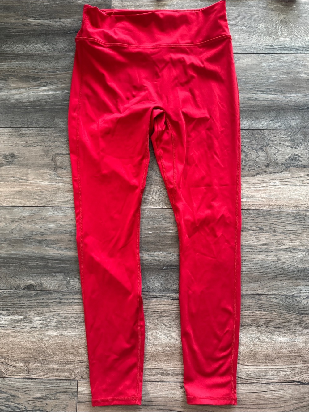 Fabletics Red High-Waist Leggings with Twist-Back Sports Bra Set - Picture 4 of 4